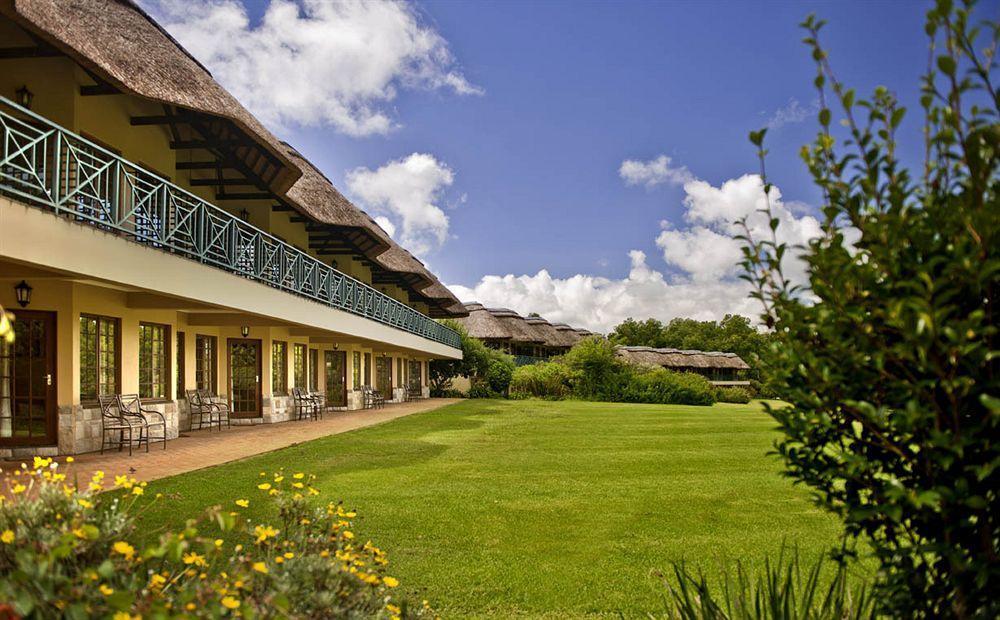 Champagne Sports Resort Drakensberg Bagian luar foto